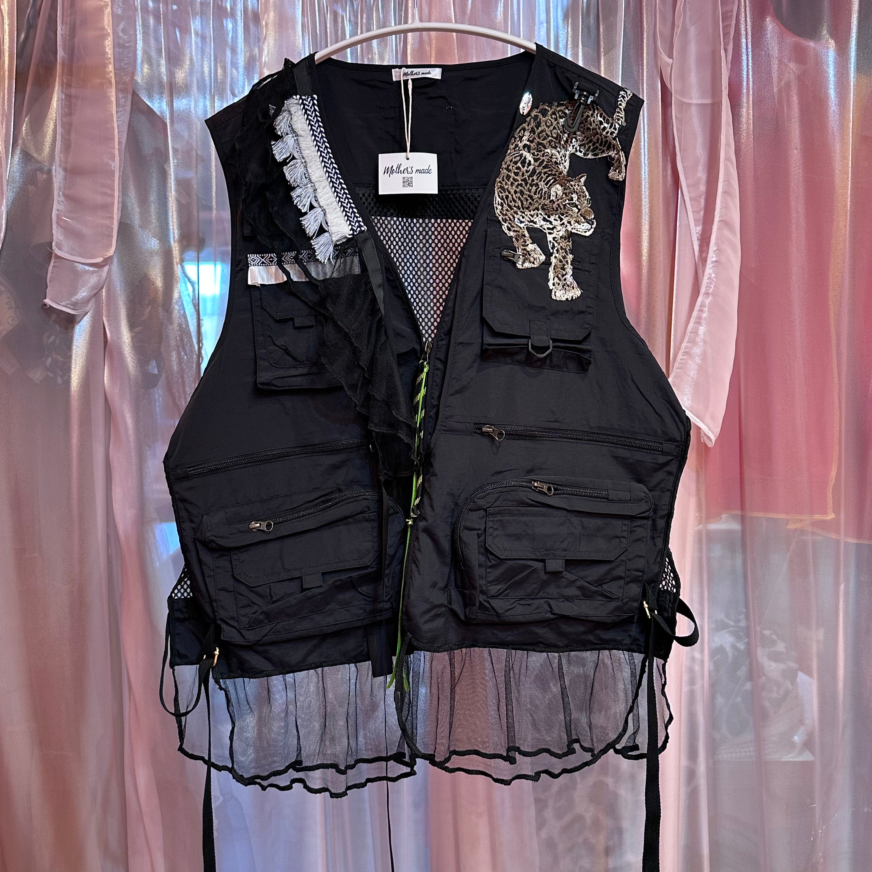 黒ヒョウワッペンフィッシングチュールベスト