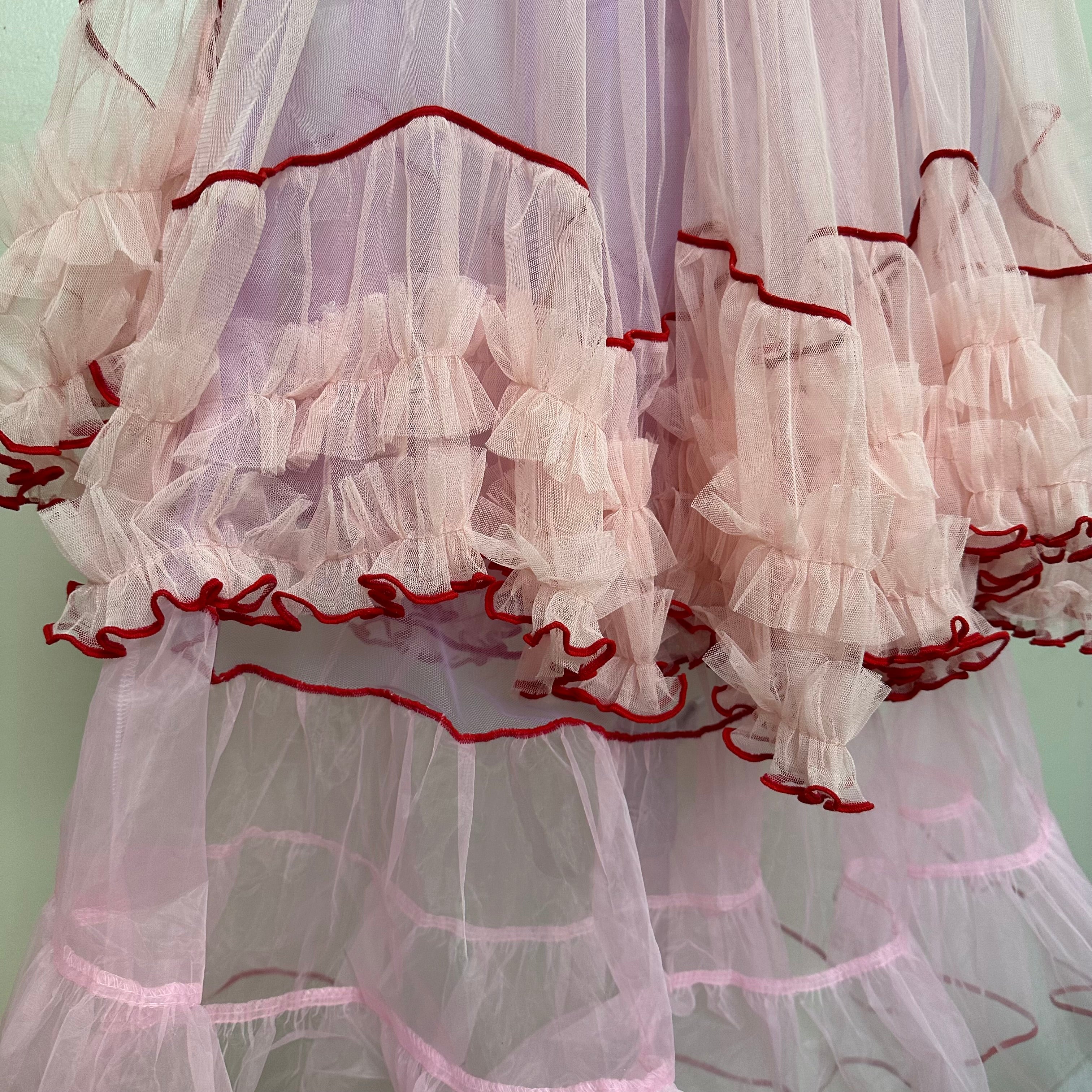 ピンク×パープルのチュールスカート