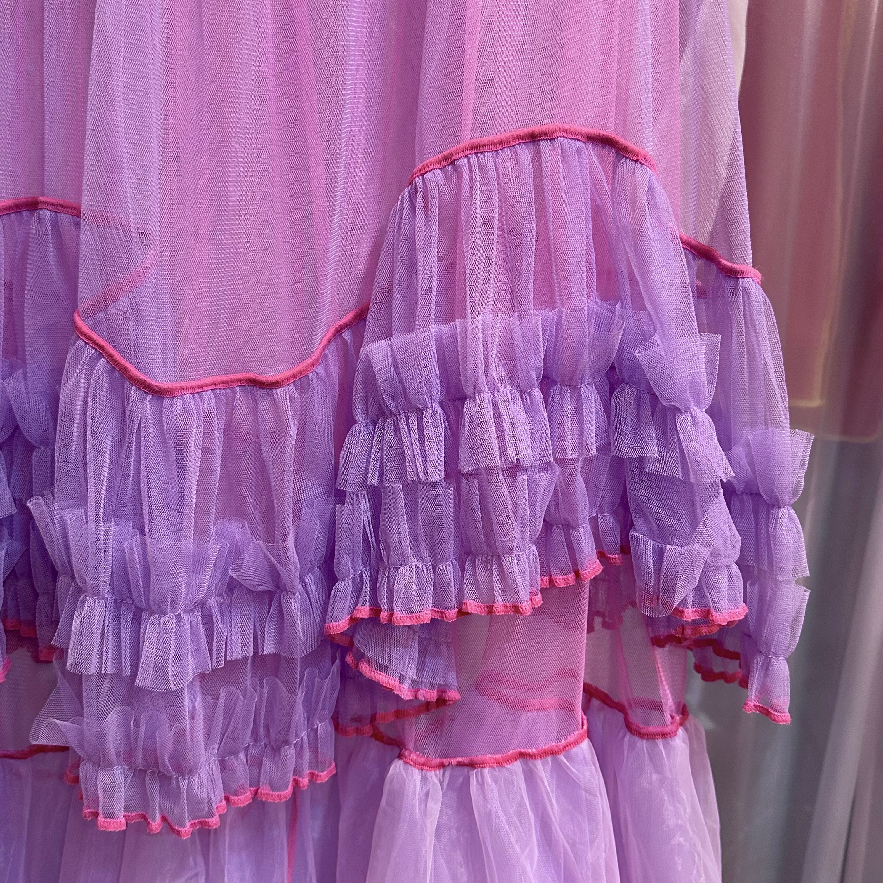 ピンク紫チュールスカート