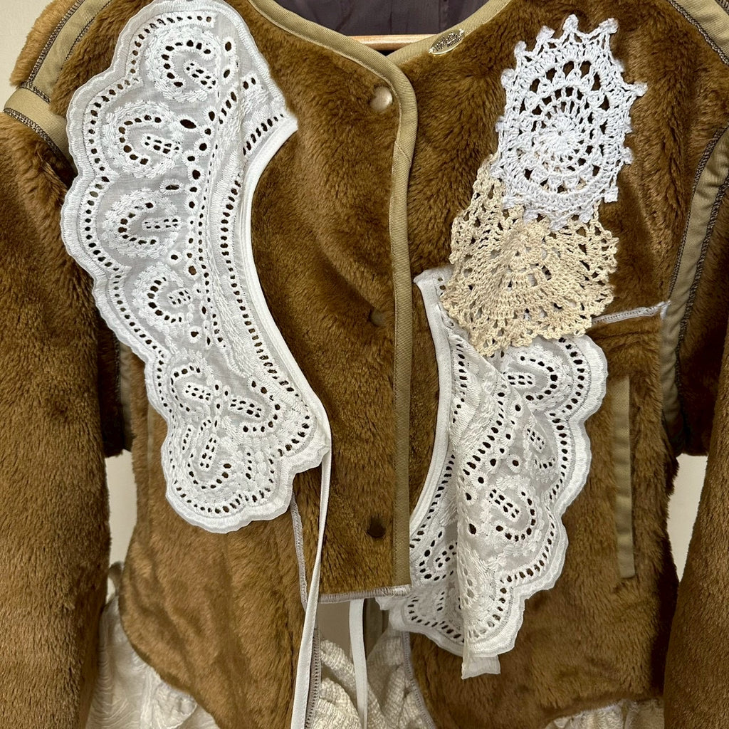 ボアベージュ白レースショットジャケット