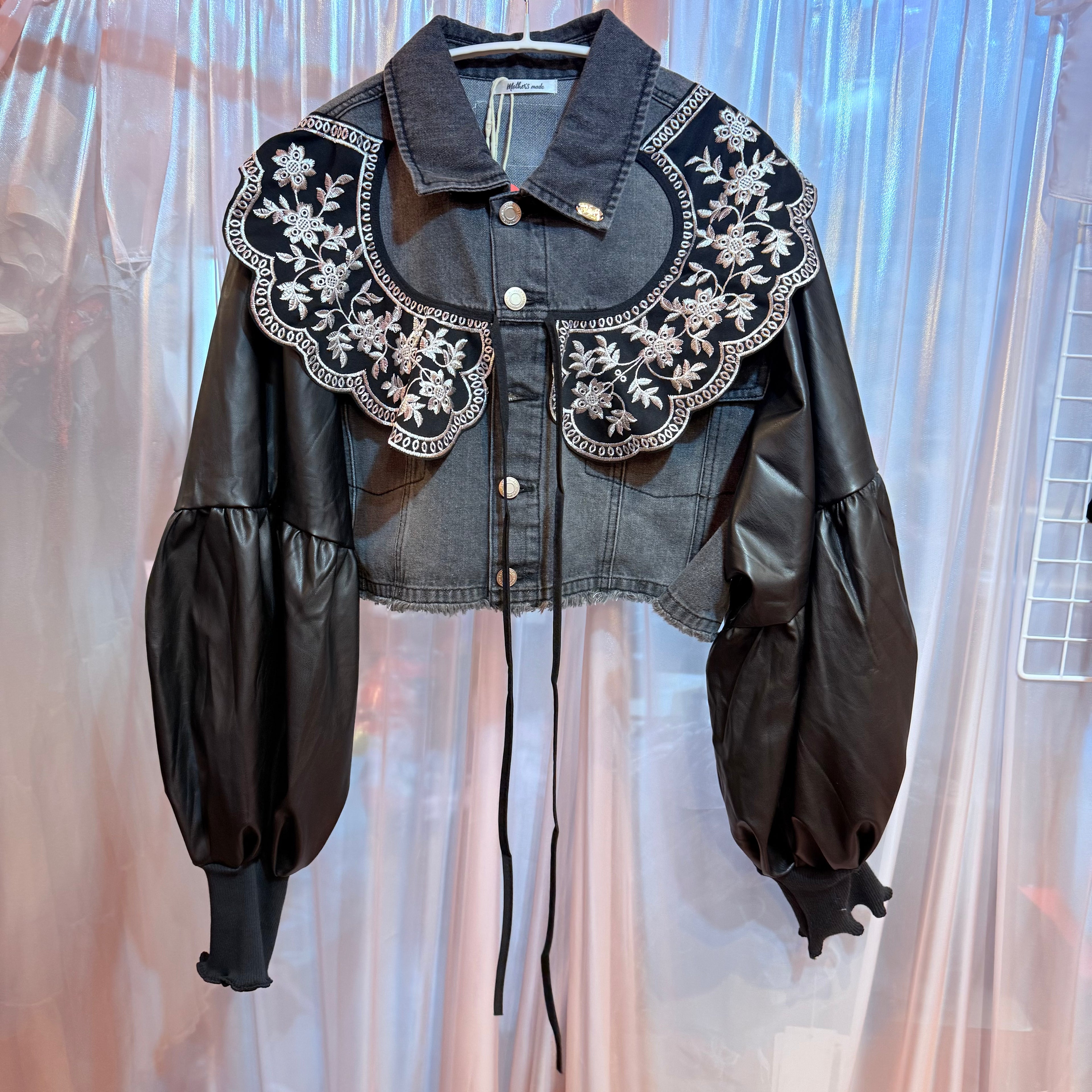 フェイクレザーのバルーンスリーブデニムジャケット