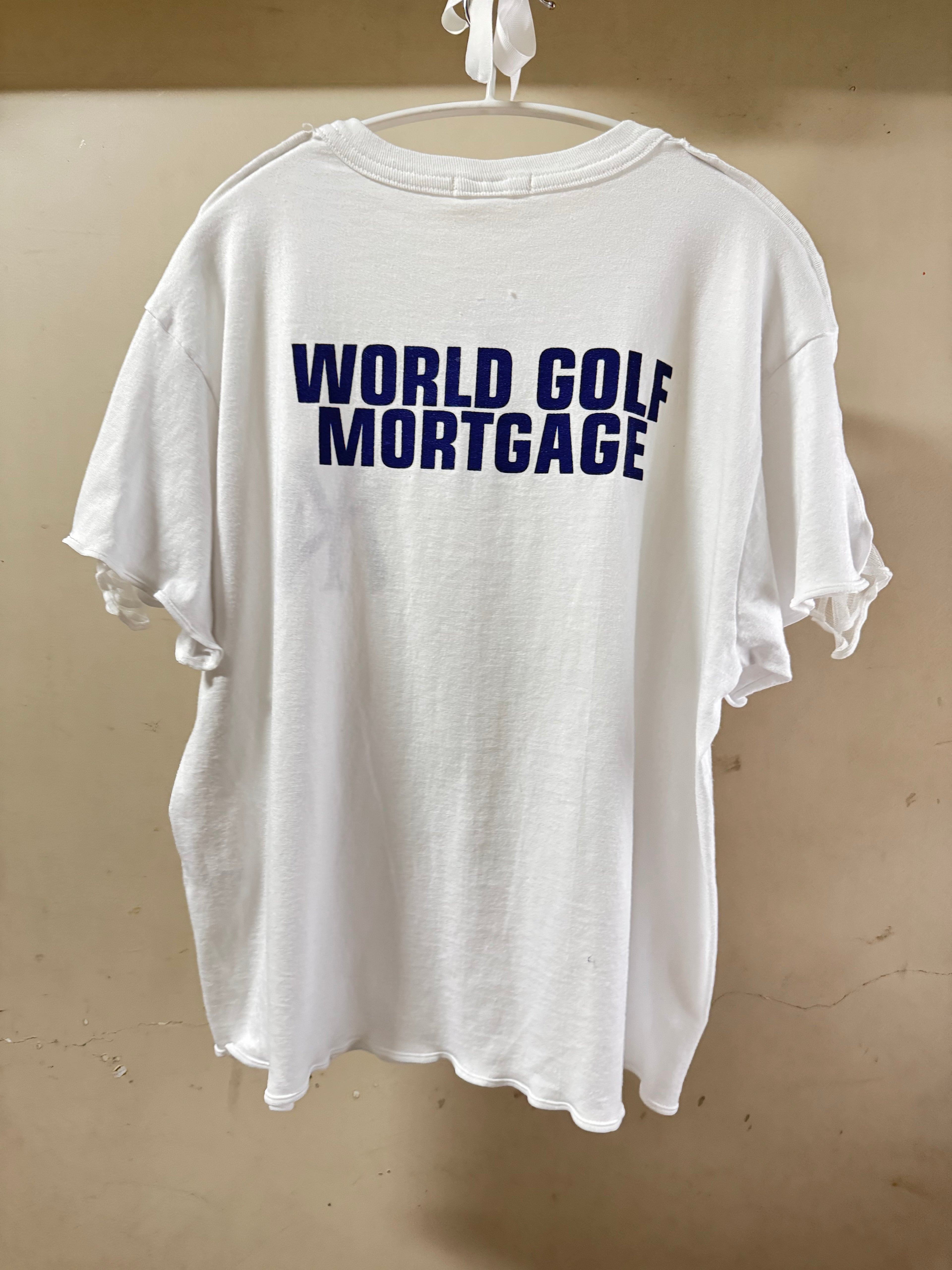 肩フリル付き半袖Tシャツ