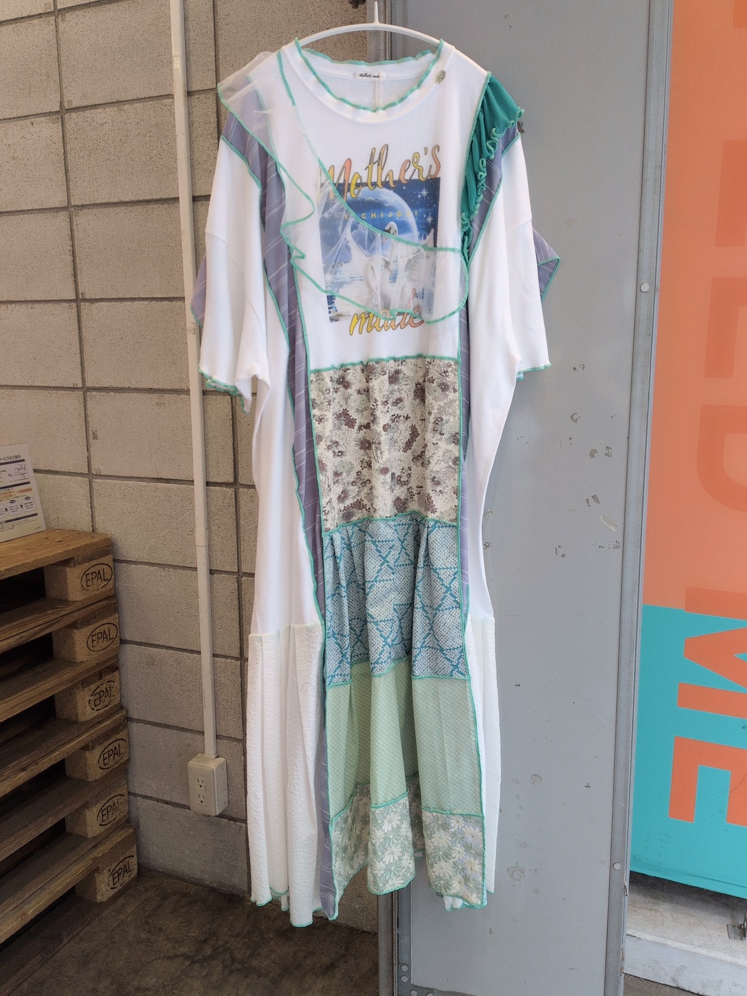 スワンワンピース